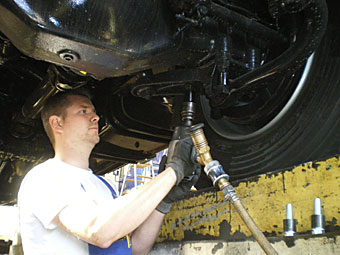 Doppelmuttern ansetzen